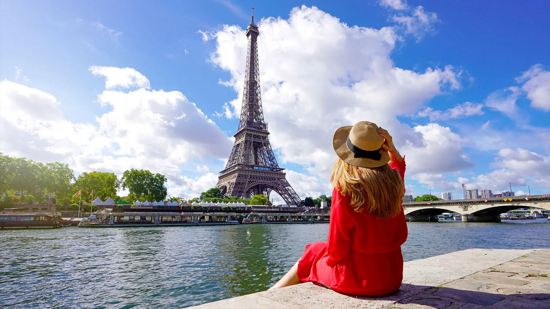 living expenses in paris