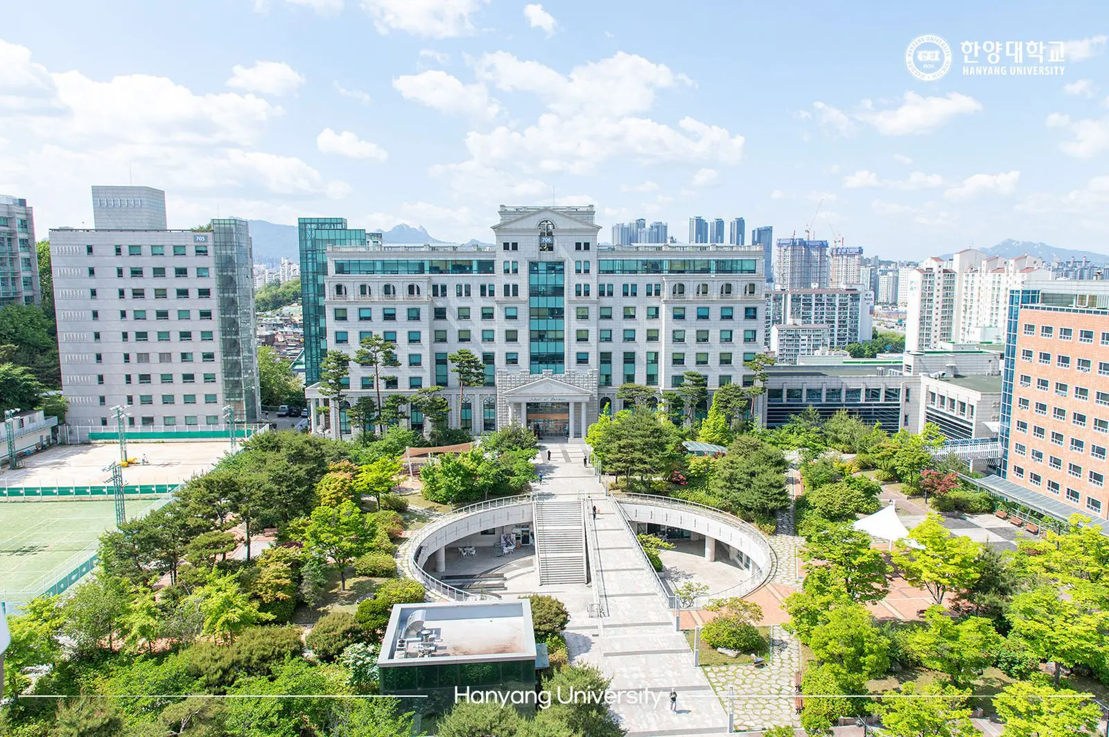 A new academic cooperation between the American Business College of Paris and Hanyang University in South Korea